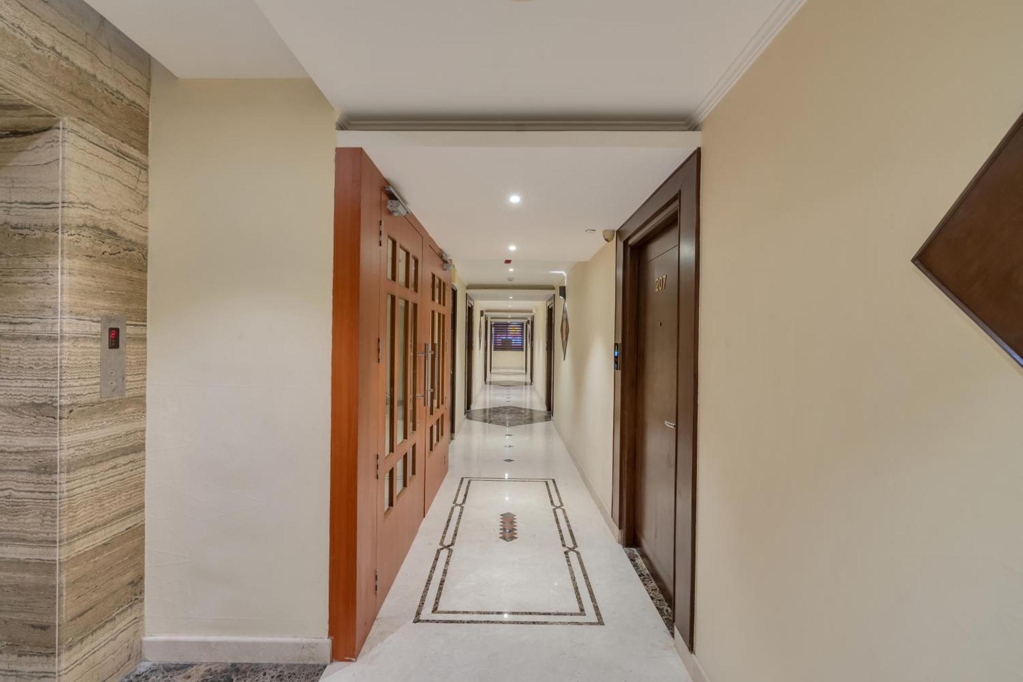 Park Avenue Hotel & Apartments Trichy Tiruchirappalli Exterior photo